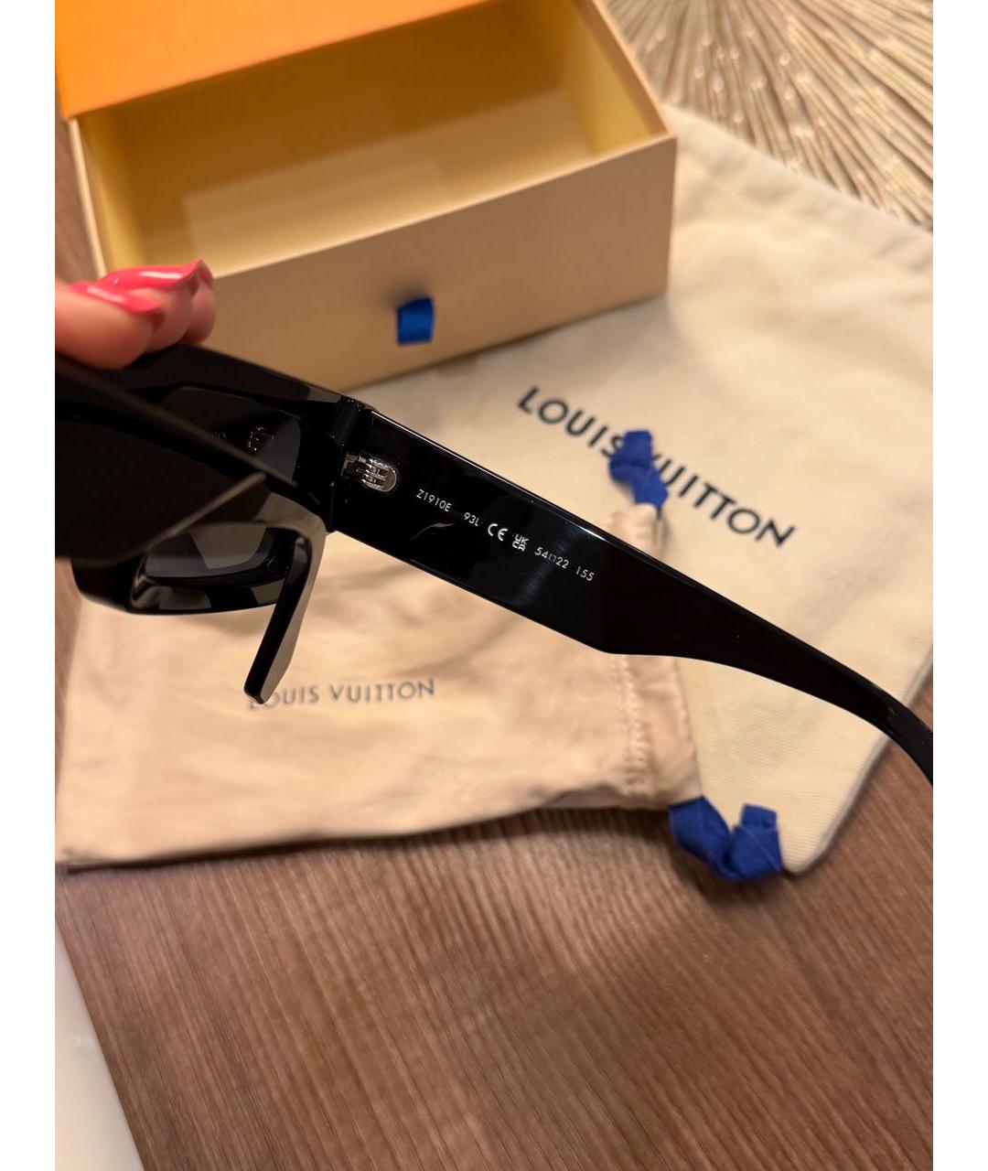LOUIS VUITTON Черные пластиковые солнцезащитные очки, фото 5