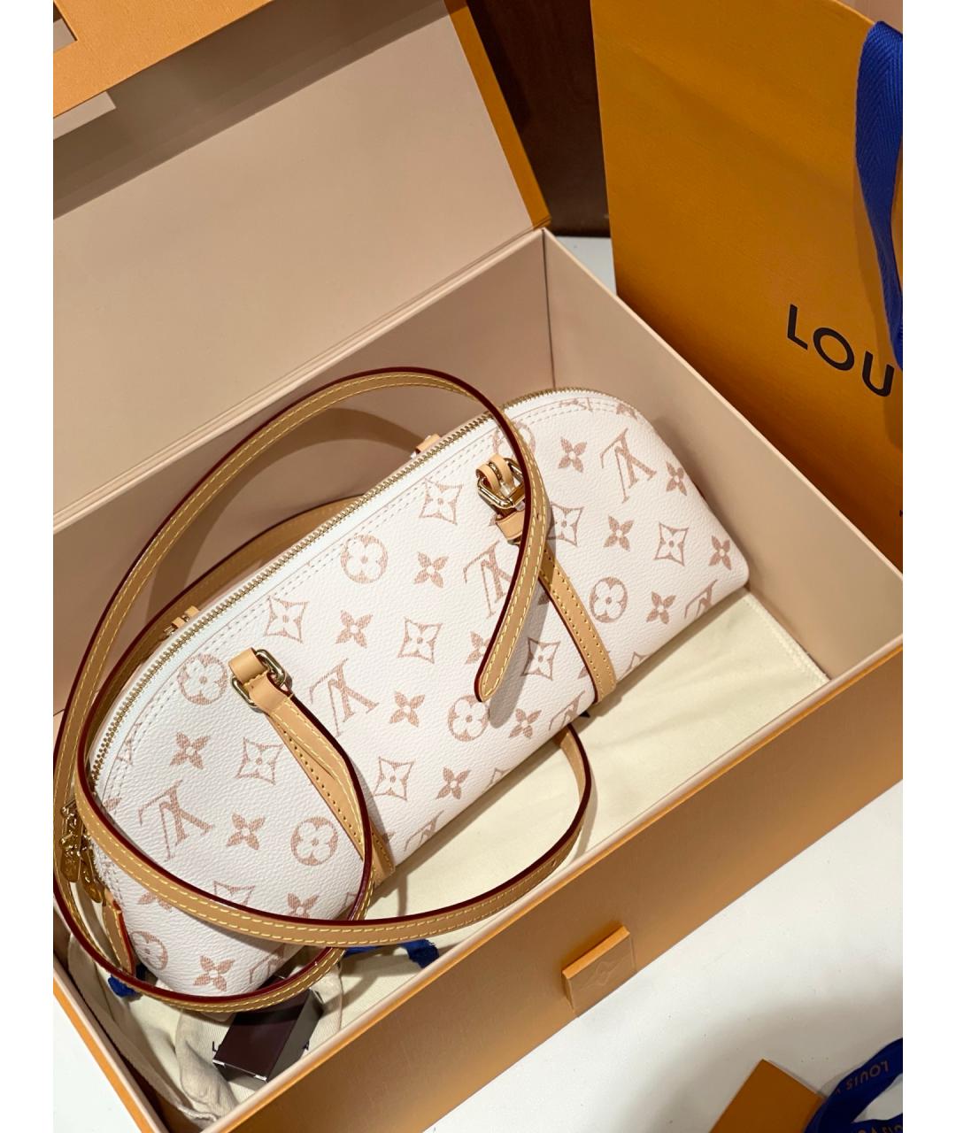 LOUIS VUITTON Бежевая сумка с короткими ручками из канвы, фото 2