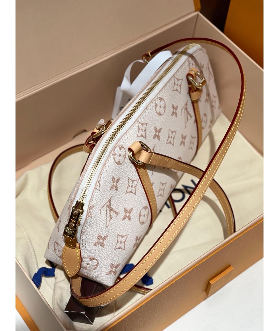 LOUIS VUITTON Бежевая сумка с короткими ручками из канвы, фото 6