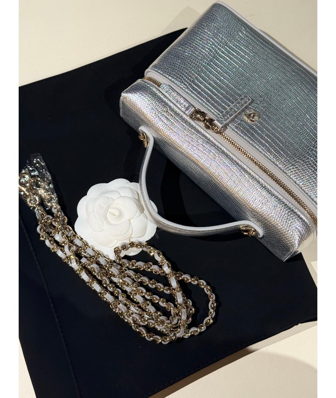 CHANEL Серебряная сумка через плечо из кожи ящерицы, фото 3