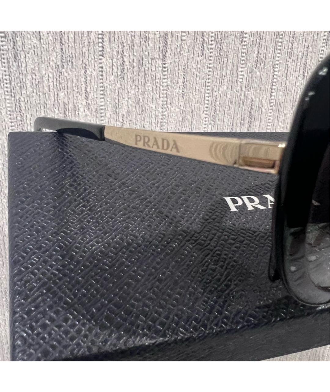 PRADA Черные пластиковые солнцезащитные очки, фото 3