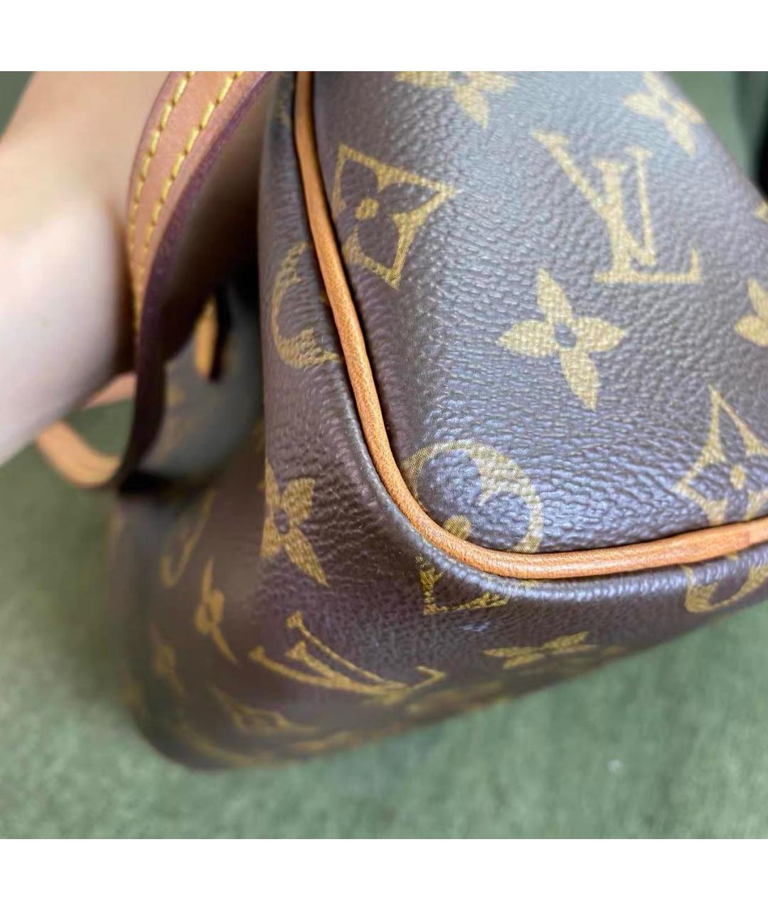 LOUIS VUITTON Коричневая кожаная сумка через плечо, фото 7