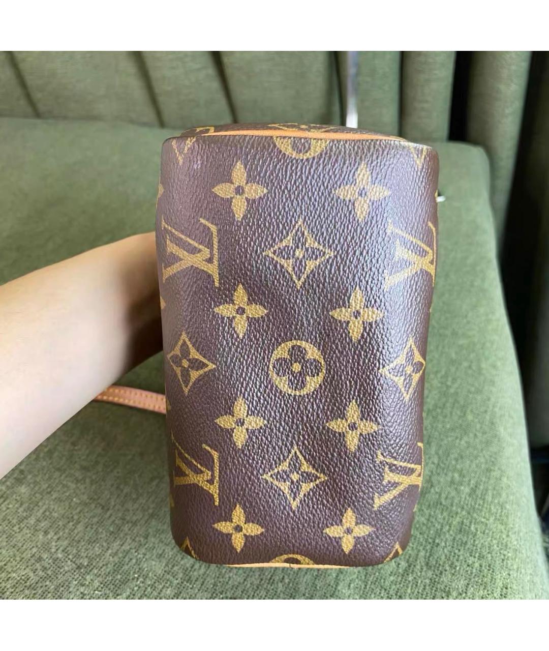 LOUIS VUITTON Коричневая кожаная сумка через плечо, фото 6