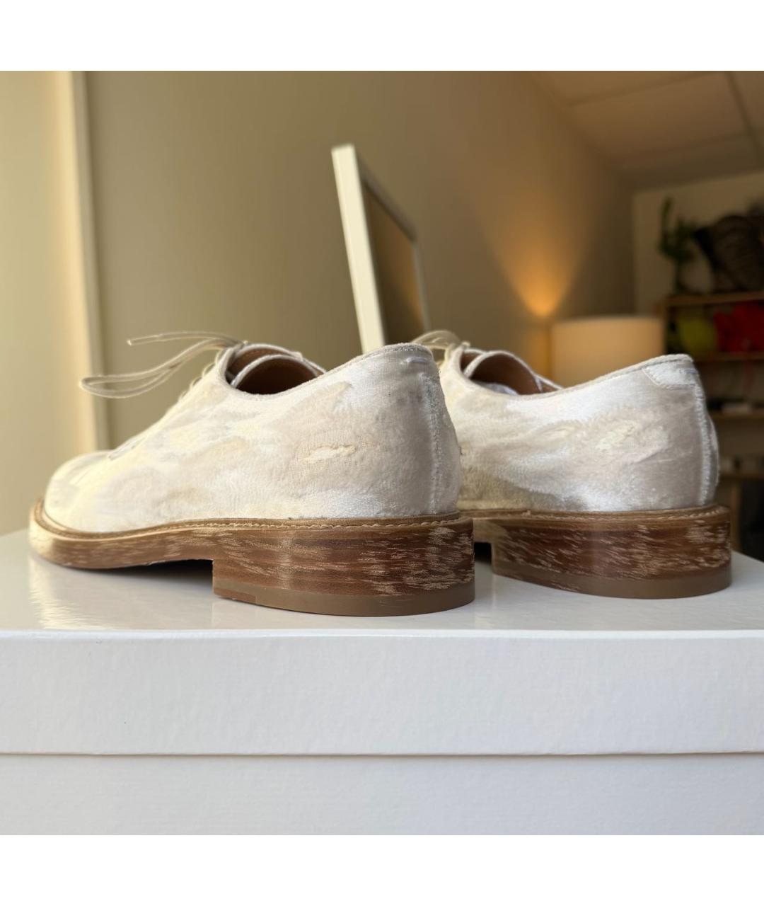 MAISON MARGIELA Бежевые низкие ботинки, фото 3