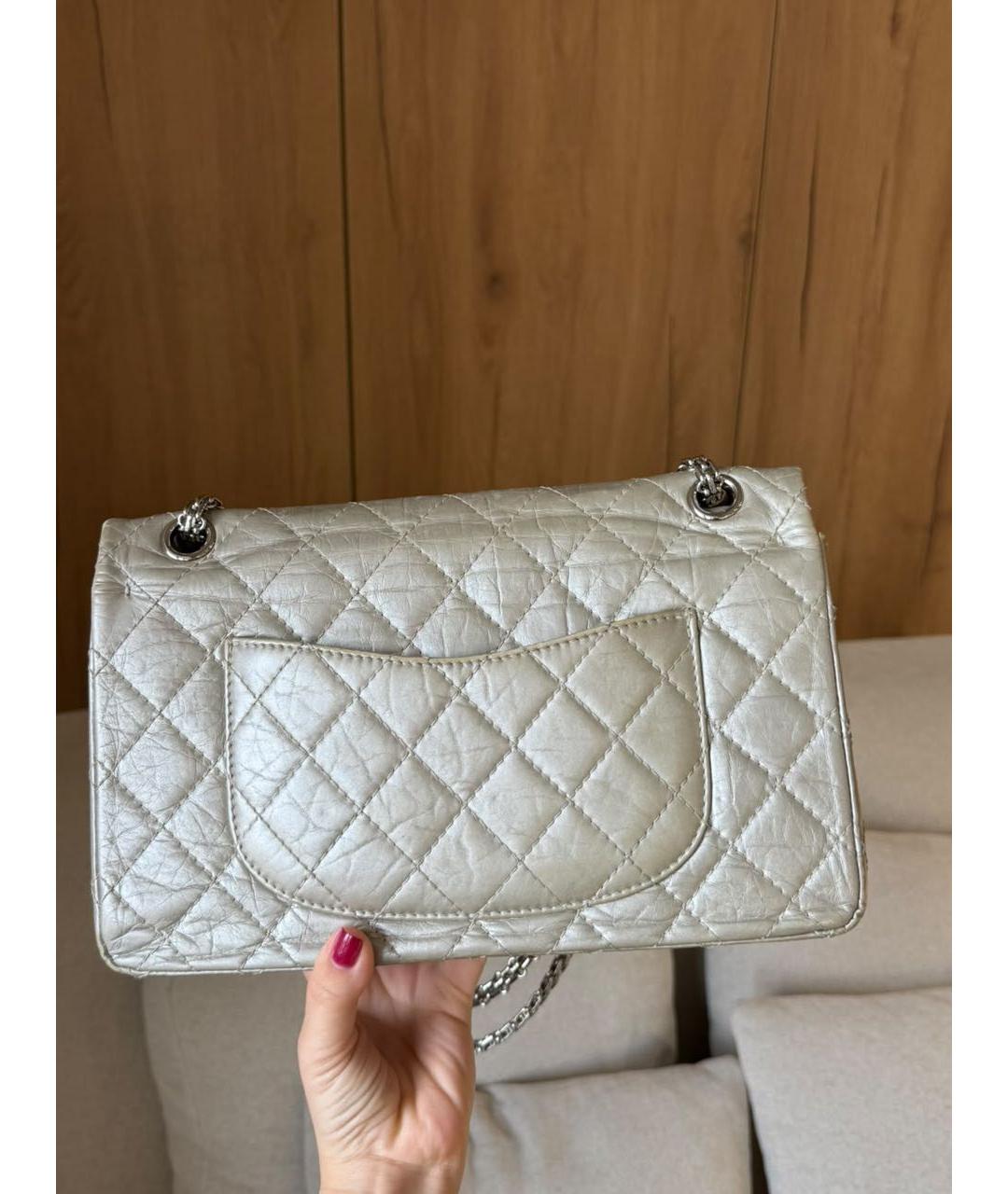 CHANEL Серебряная кожаная сумка через плечо, фото 4