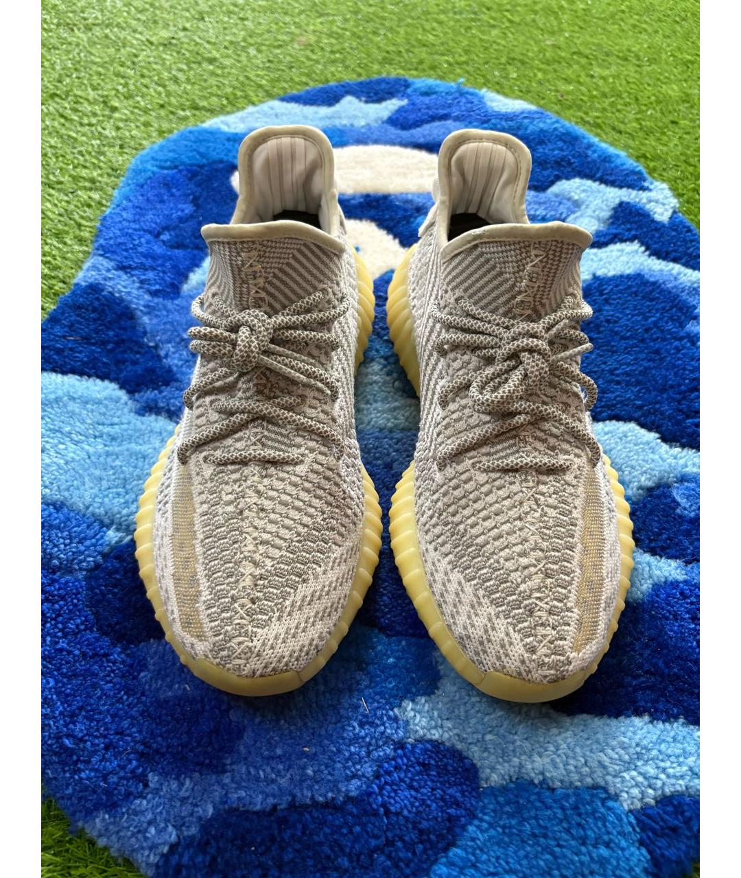 ADIDAS YEEZY Белые текстильные низкие кроссовки / кеды, фото 2