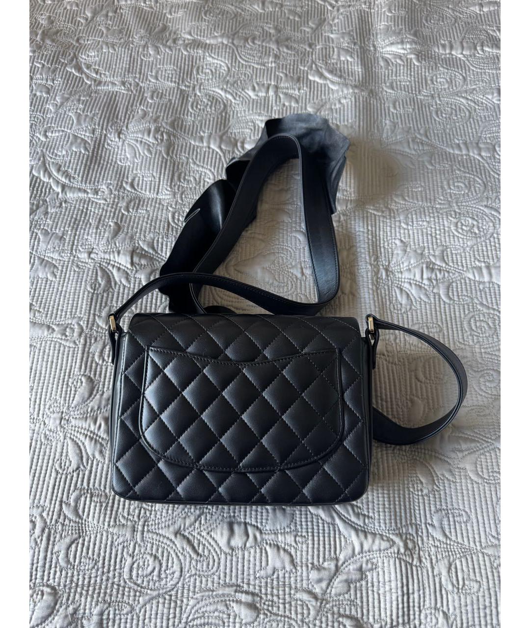 CHANEL Черная кожаная сумка через плечо, фото 3