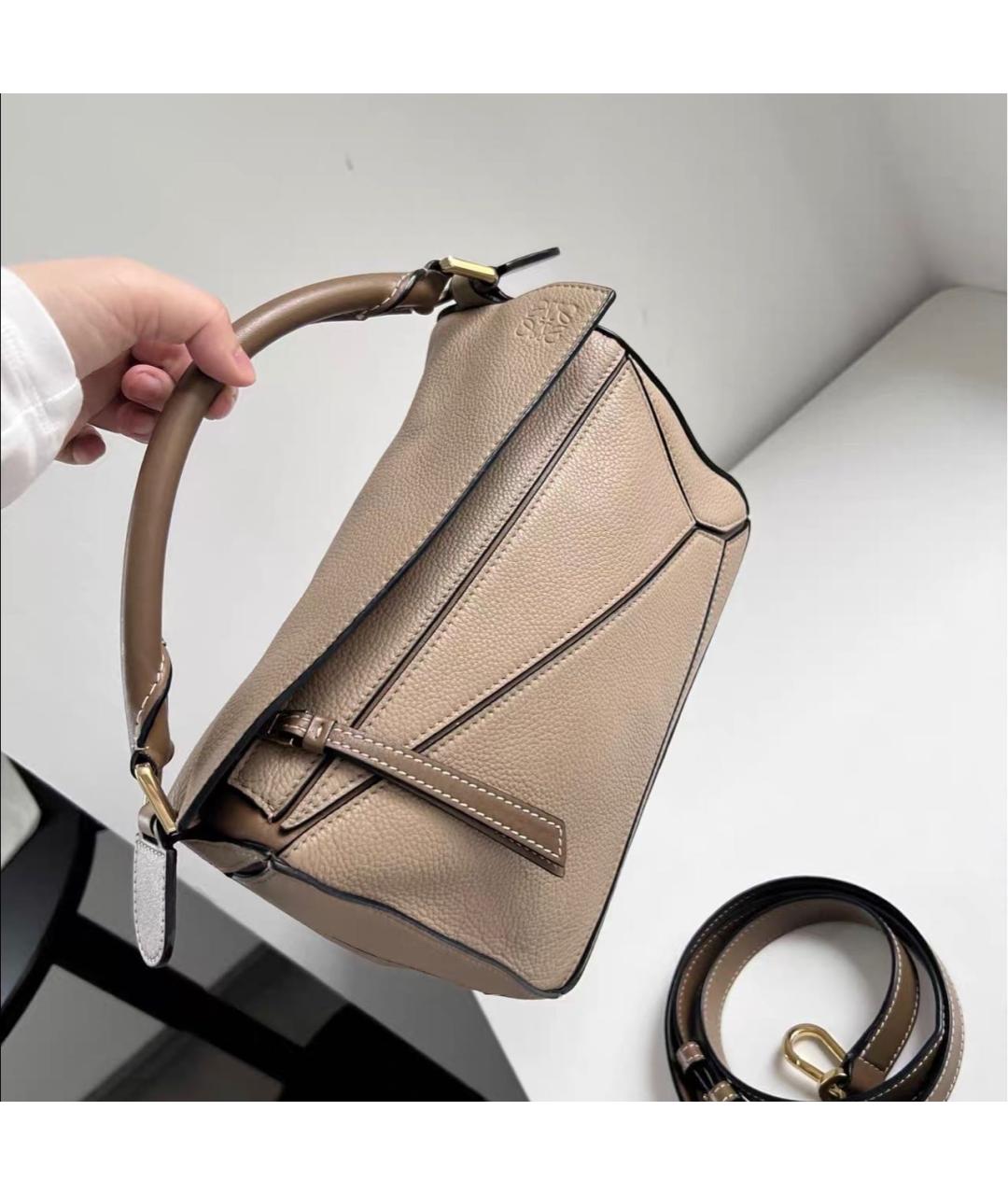 LOEWE Бежевая кожаная сумка через плечо, фото 3