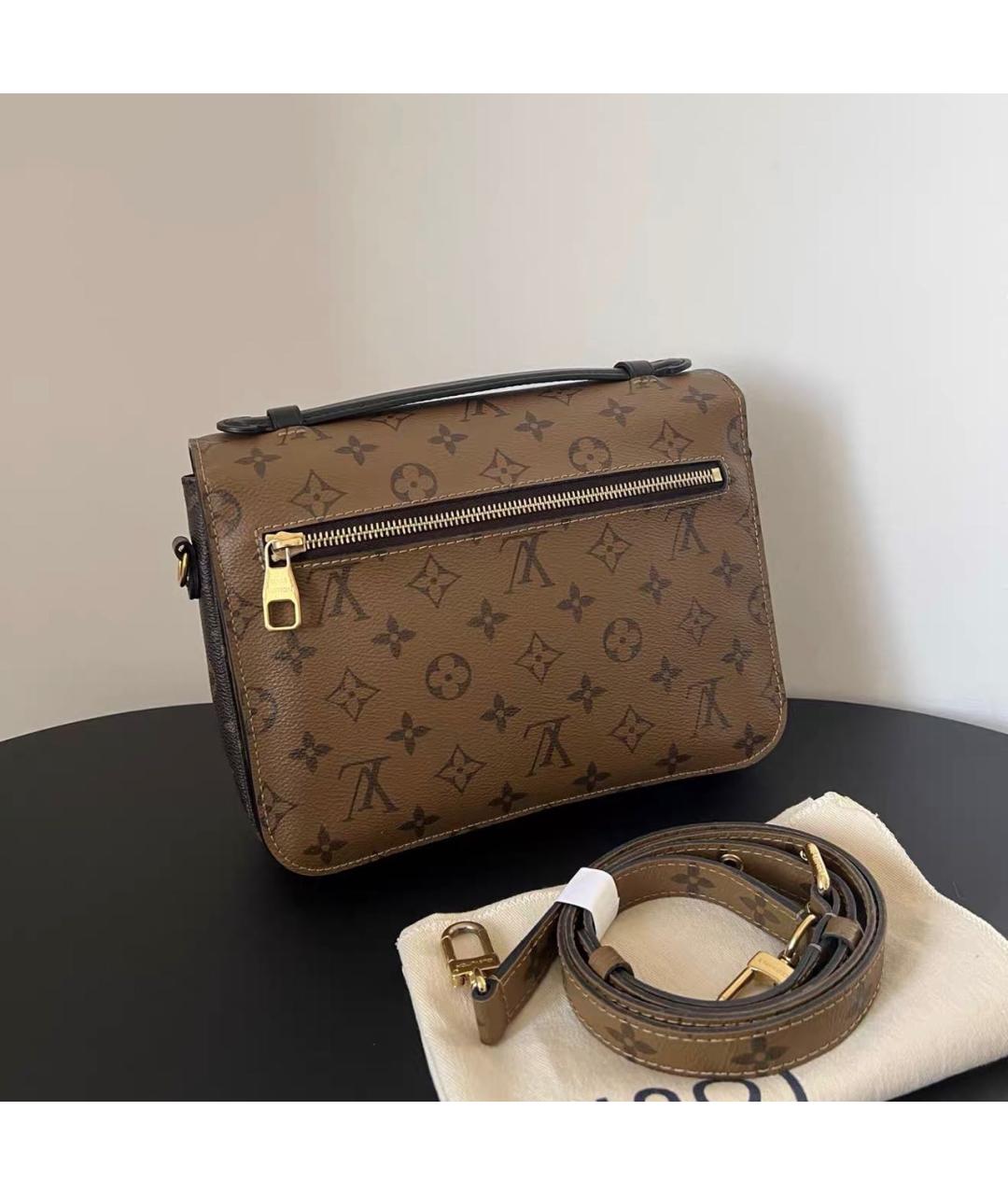 LOUIS VUITTON Коричневая сумка через плечо из канвы, фото 2