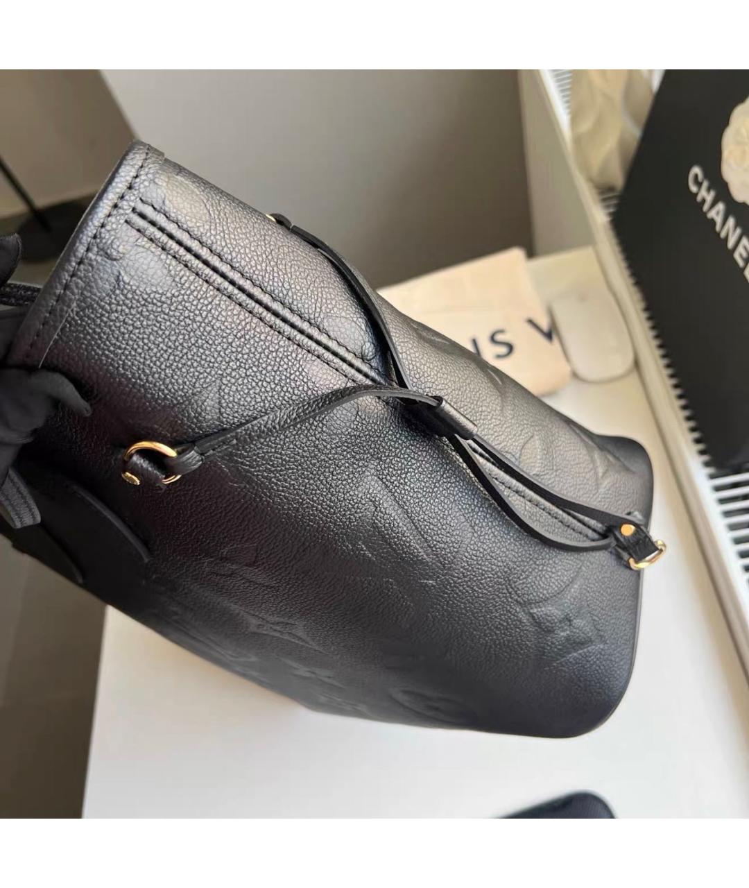 LOUIS VUITTON Черная кожаная сумка тоут, фото 6