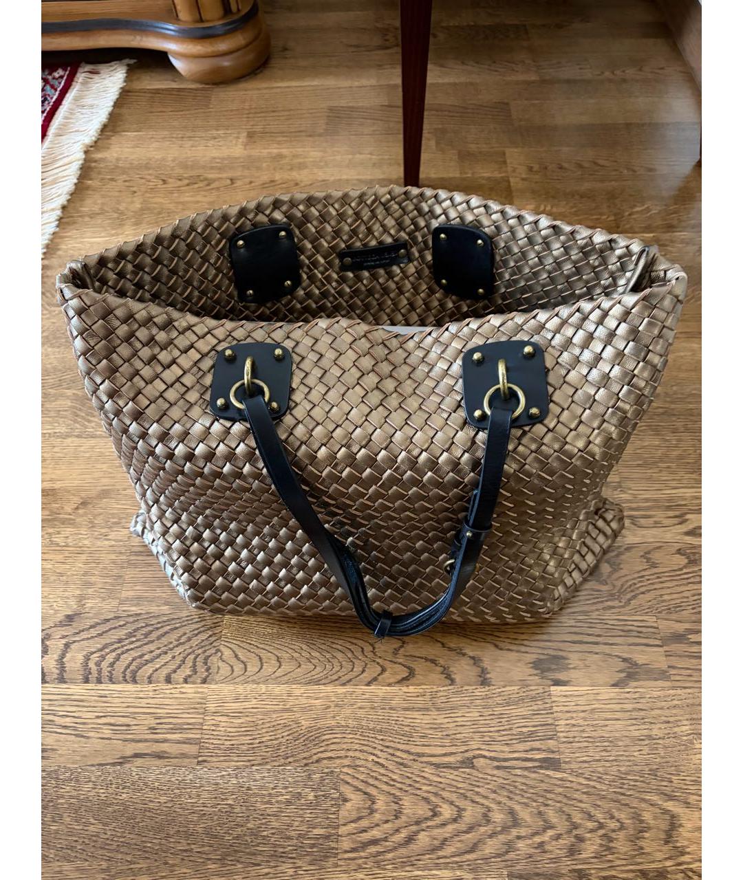 BOTTEGA VENETA Золотая кожаная сумка тоут, фото 3