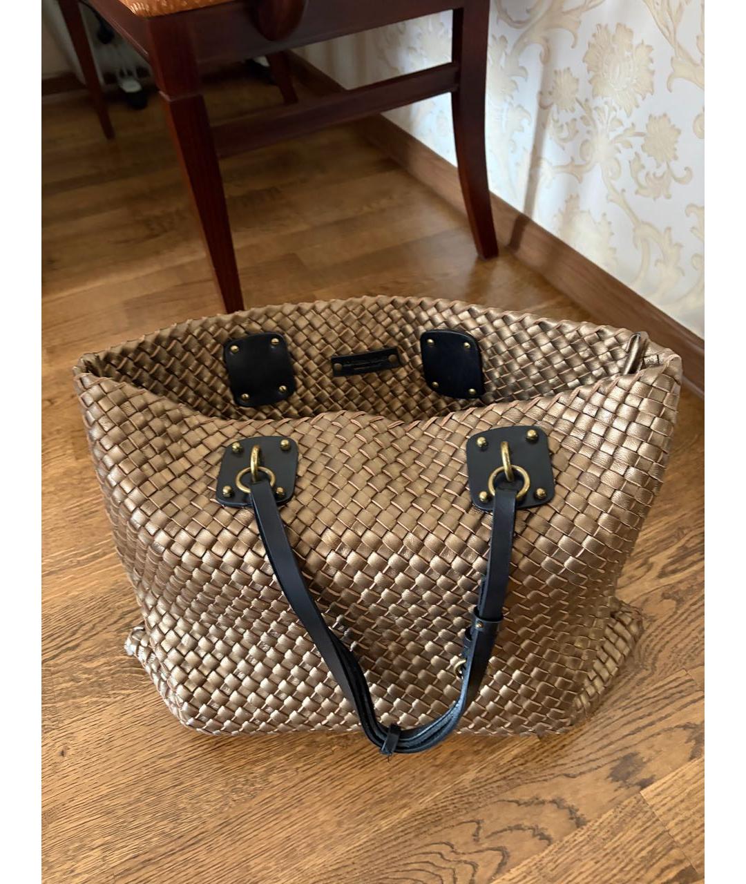 BOTTEGA VENETA Золотая кожаная сумка тоут, фото 2