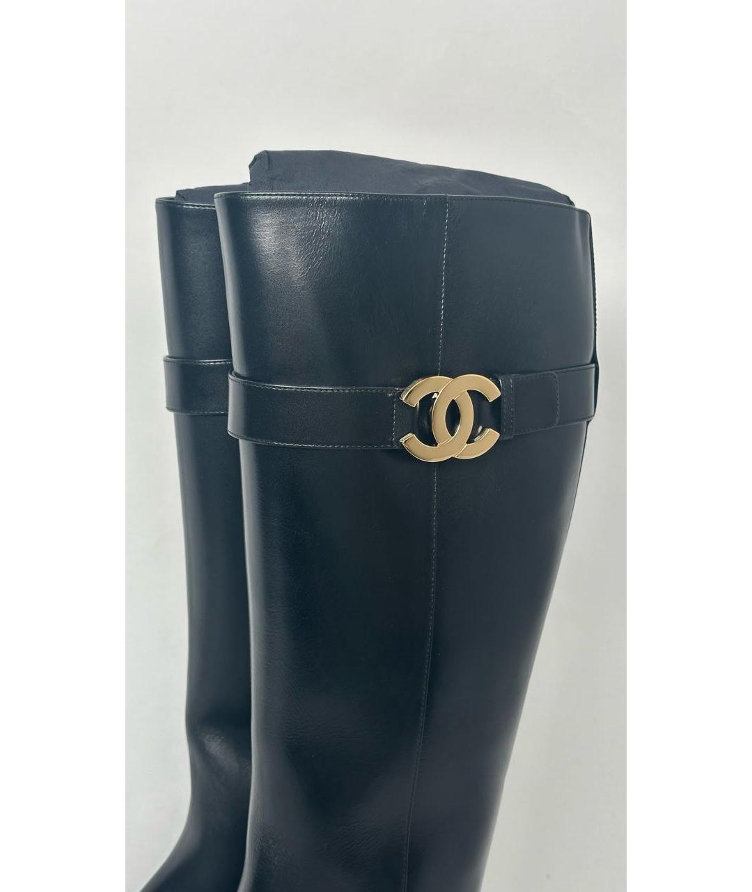CHANEL Черные кожаные сапоги, фото 3