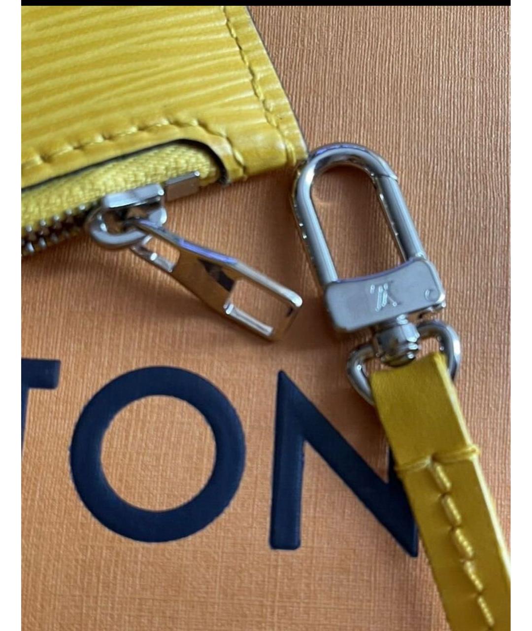 LOUIS VUITTON Желтая кожаная косметичка, фото 4