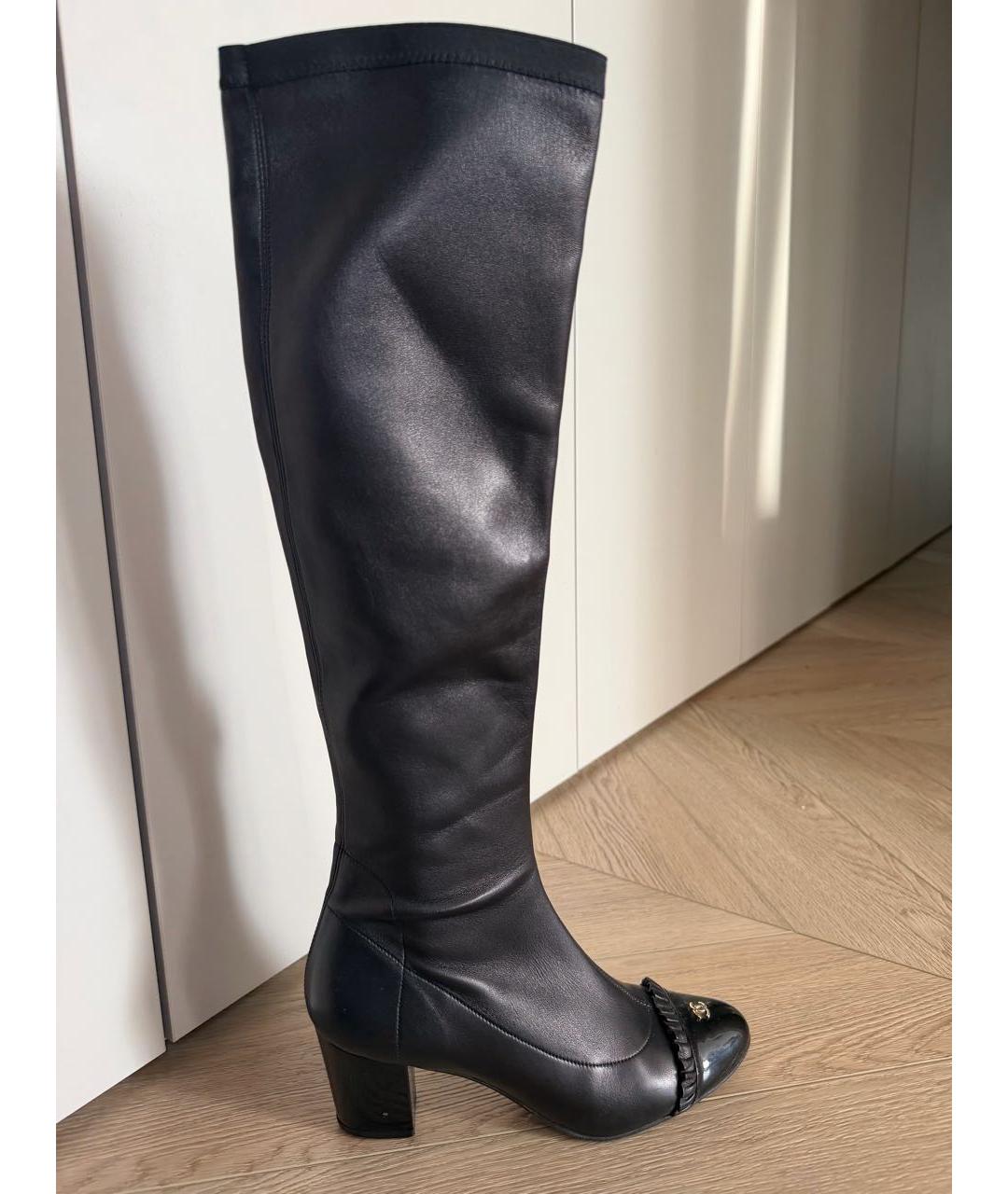 CHANEL Черные кожаные сапоги, фото 9