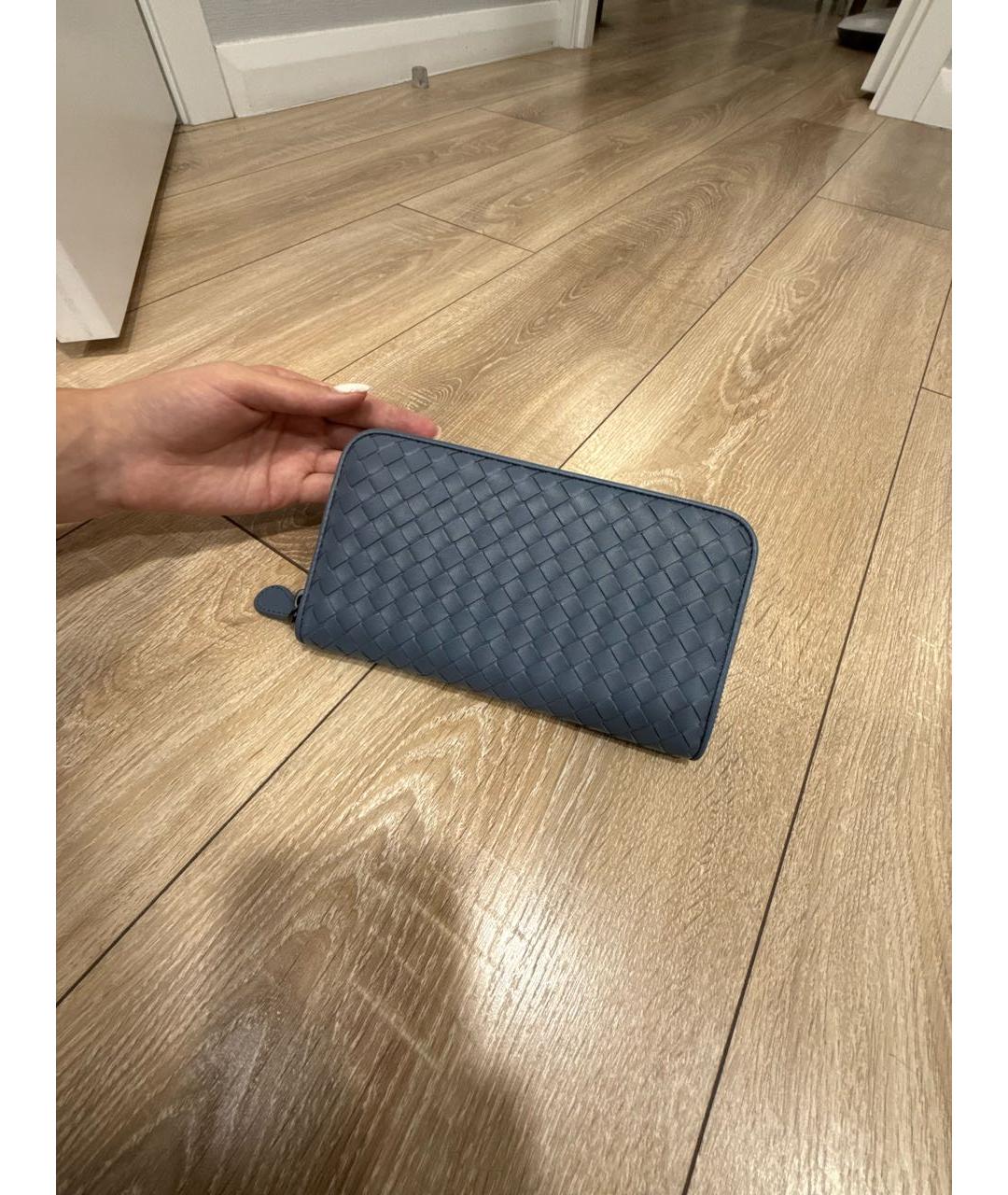 BOTTEGA VENETA Синий кожаный кошелек, фото 2