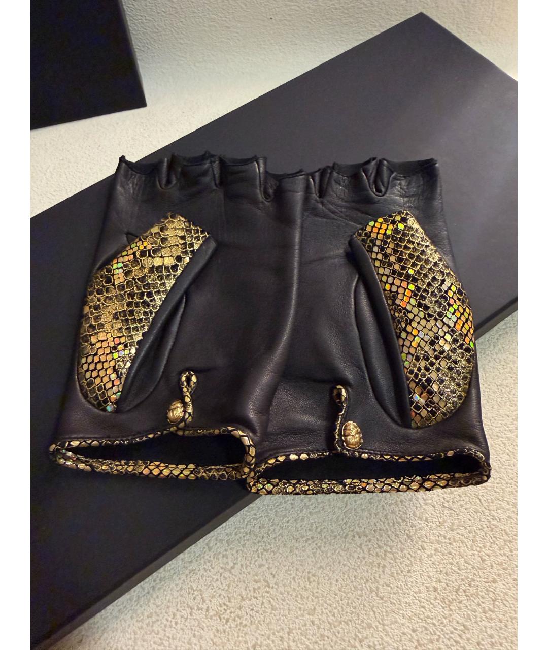 CHANEL Золотые кожаные митенки, фото 3