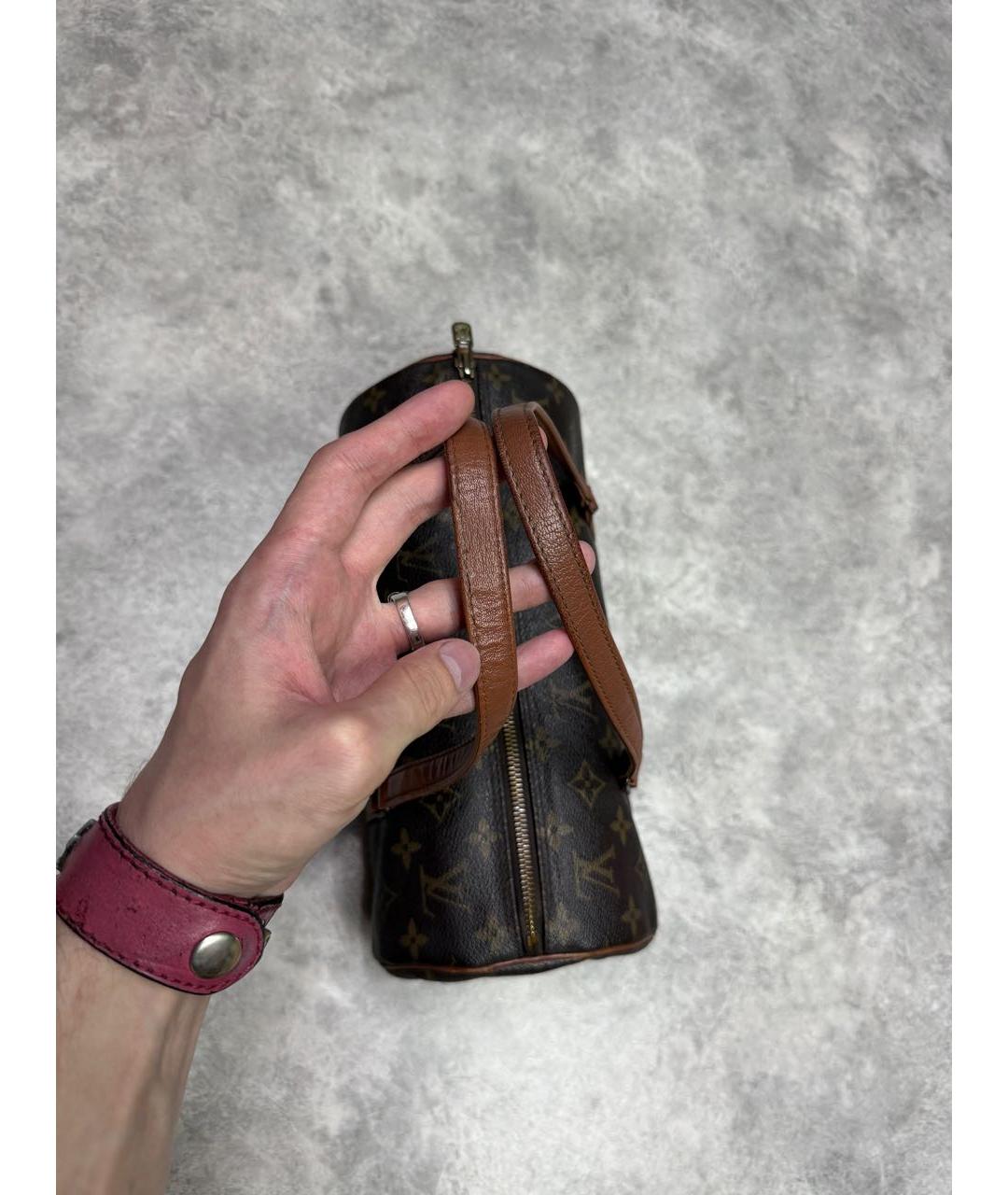 LOUIS VUITTON Коричневая кожаная сумка через плечо, фото 4