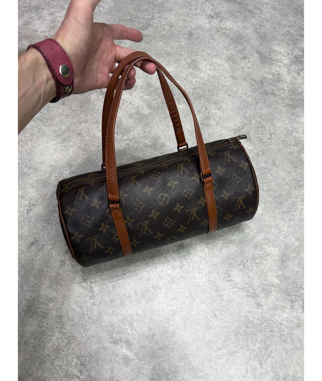 LOUIS VUITTON Коричневая кожаная сумка через плечо, фото 5