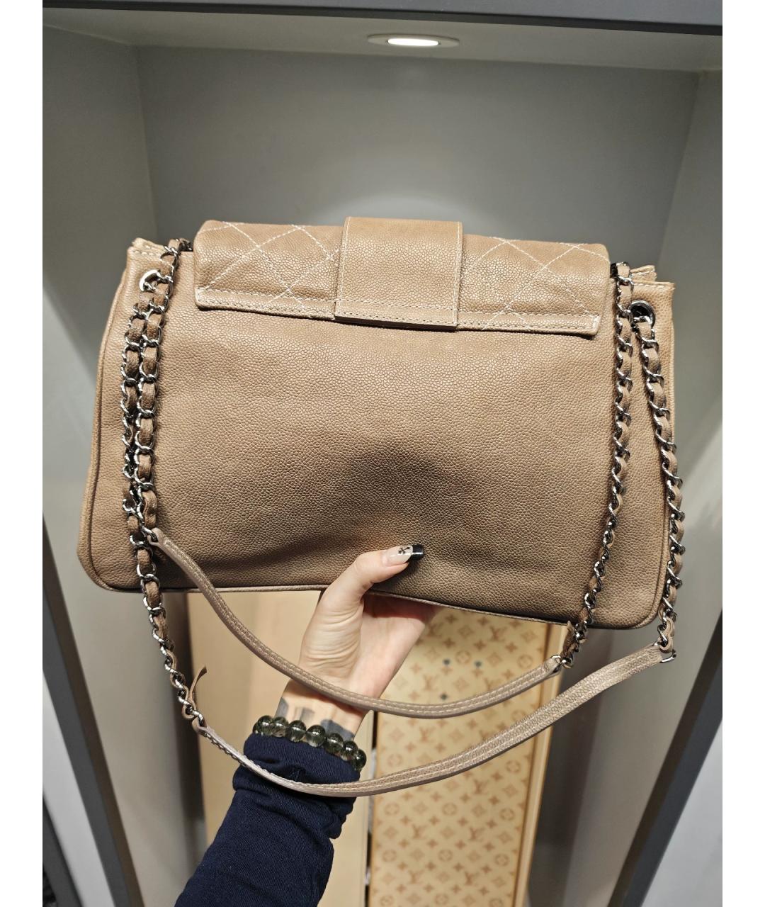 CHANEL Бежевая кожаная сумка через плечо, фото 3