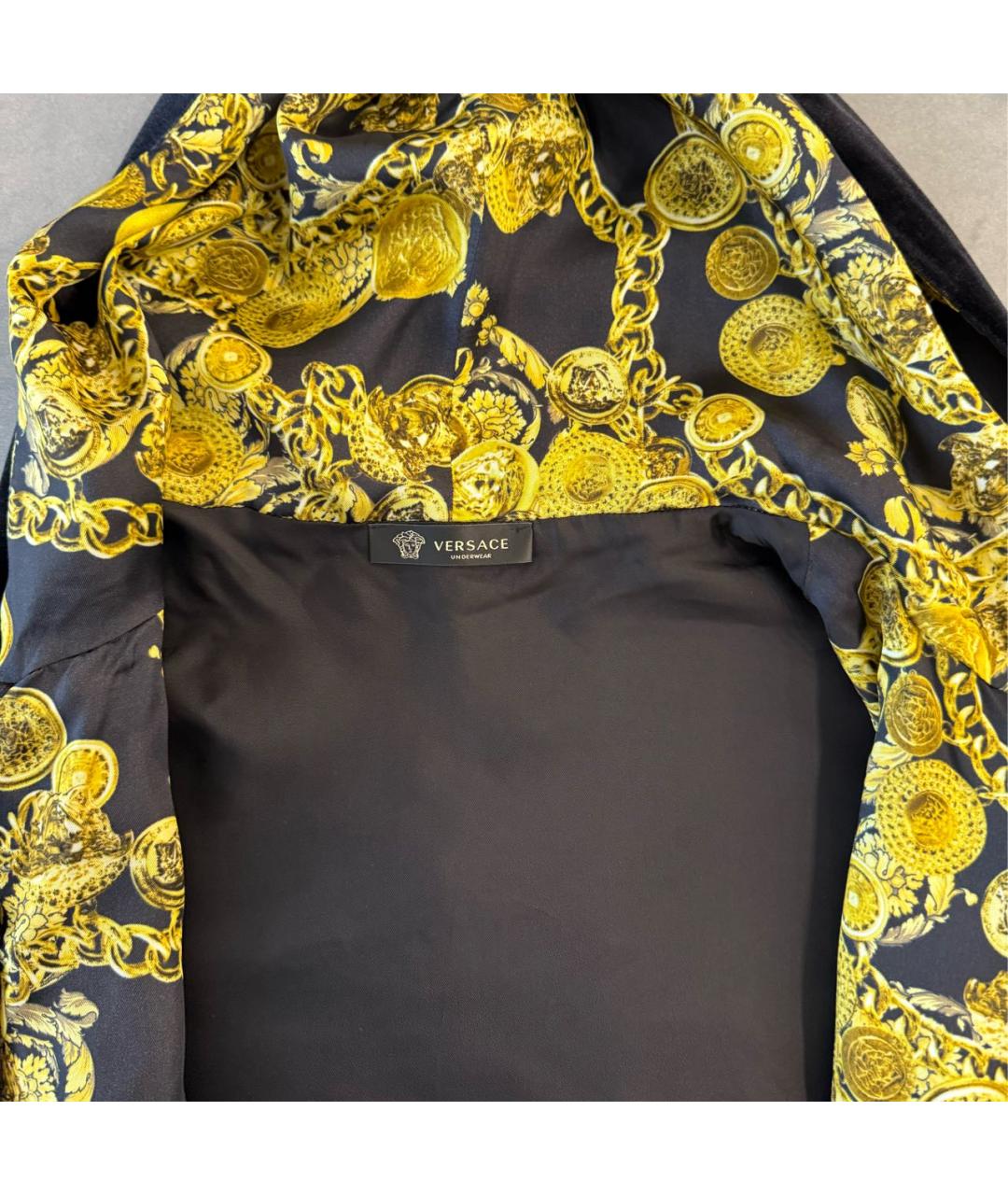 VERSACE Черная полиэстеровая спортивная куртка, фото 3