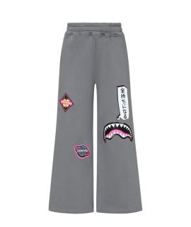 SPRAYGROUND Брюки и шорты