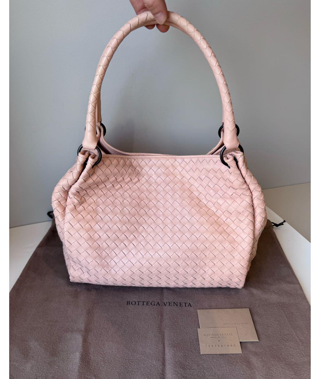 BOTTEGA VENETA Розовая кожаная сумка с короткими ручками, фото 2