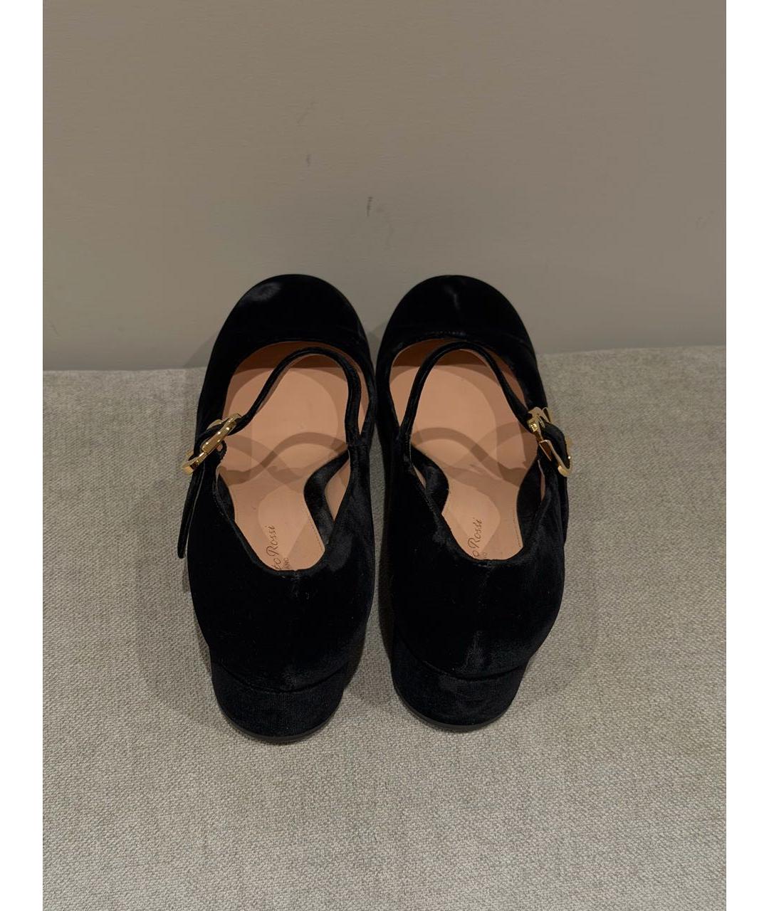 GIANVITO ROSSI Черные бархатные туфли, фото 3