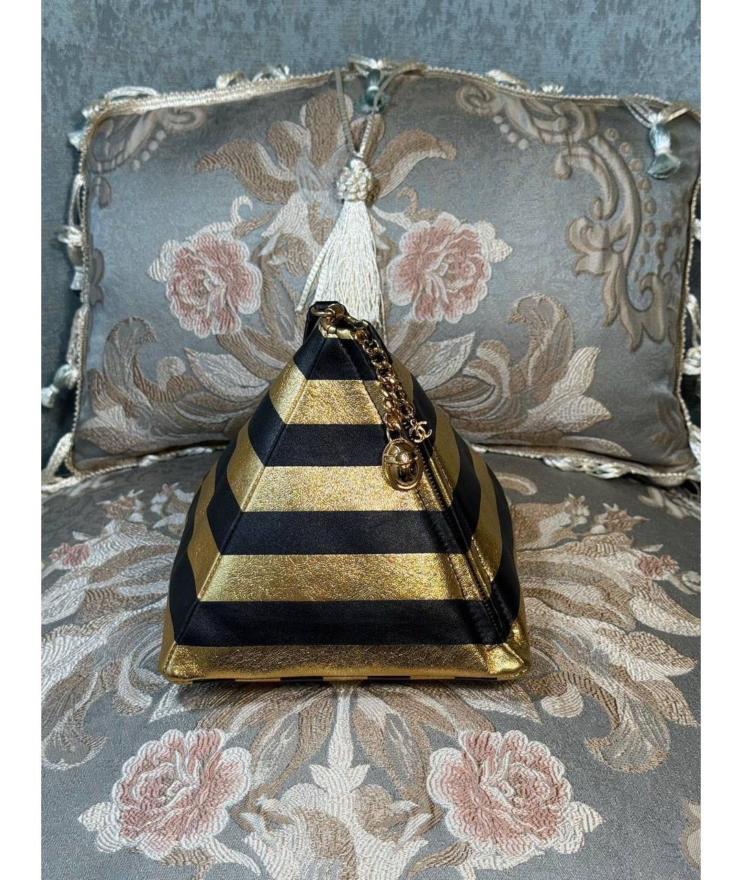 CHANEL Черная кожаная сумка с короткими ручками, фото 4