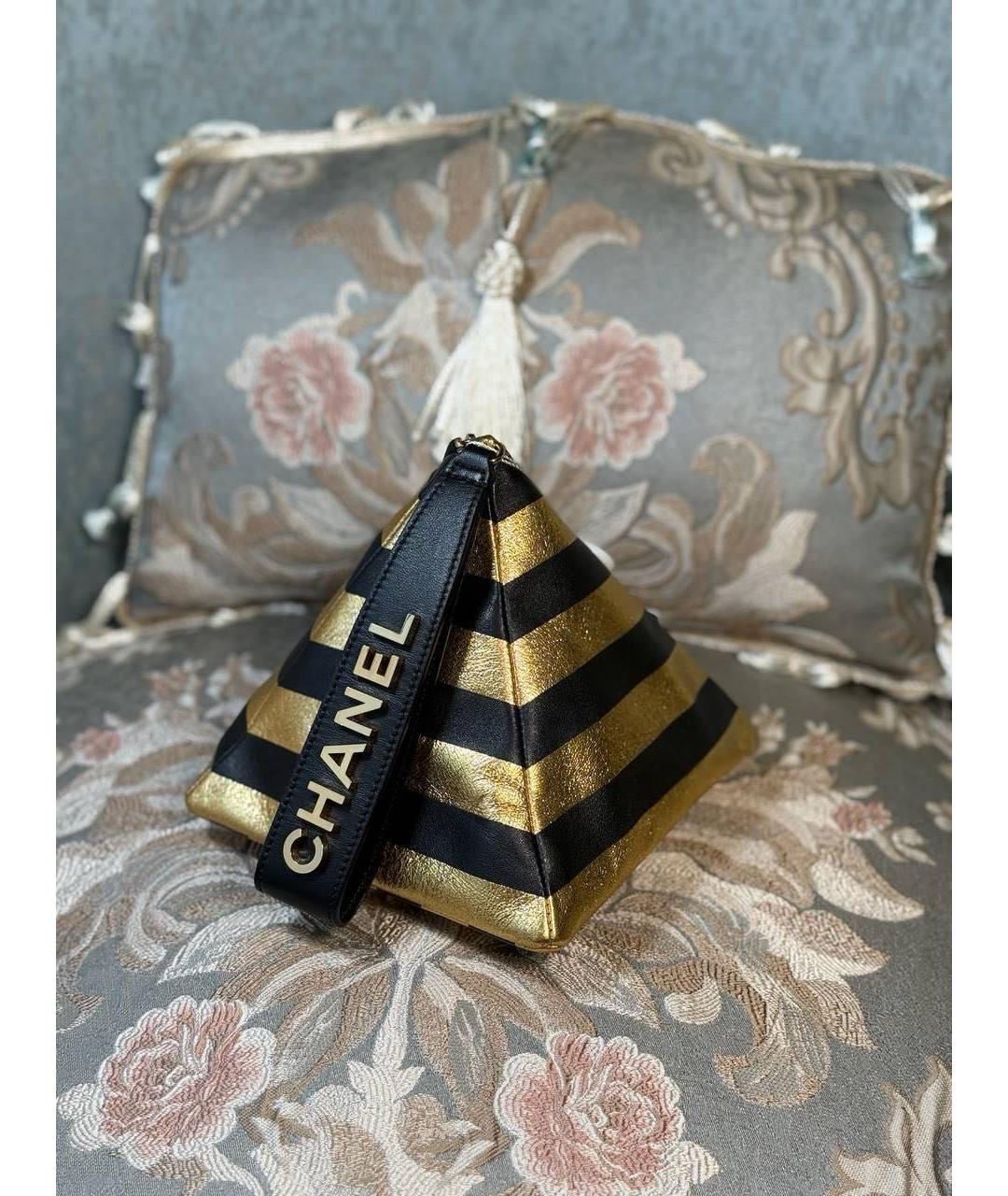 CHANEL Черная кожаная сумка с короткими ручками, фото 3