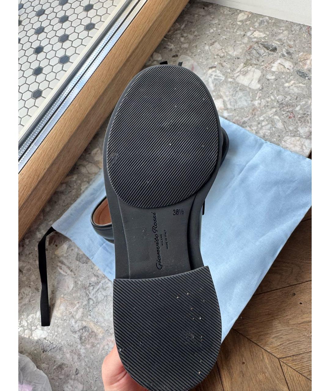 GIANVITO ROSSI Черные кожаные лоферы, фото 5