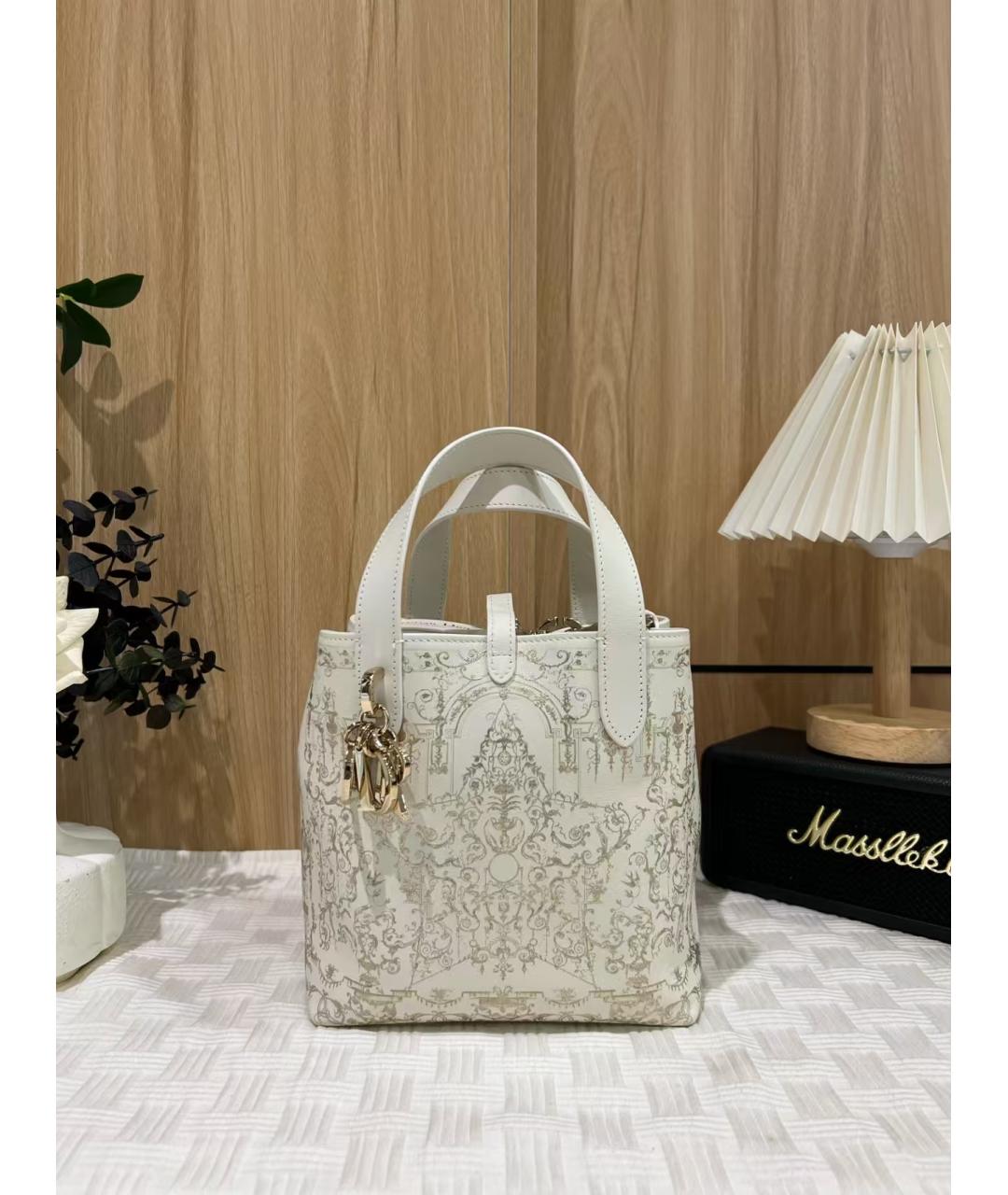 CHRISTIAN DIOR Бежевая кожаная сумка с короткими ручками, фото 2