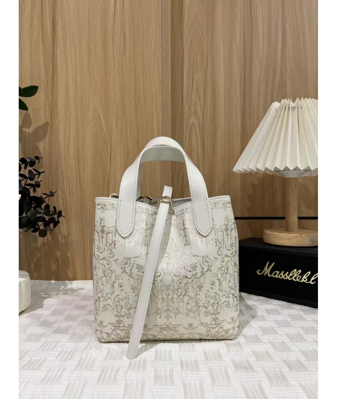 CHRISTIAN DIOR Бежевая кожаная сумка с короткими ручками, фото 5