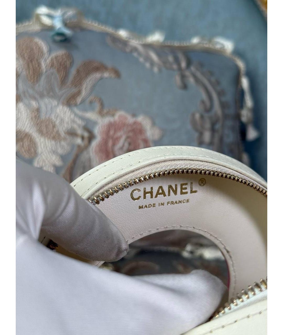 CHANEL Белая кожаная сумка через плечо, фото 4