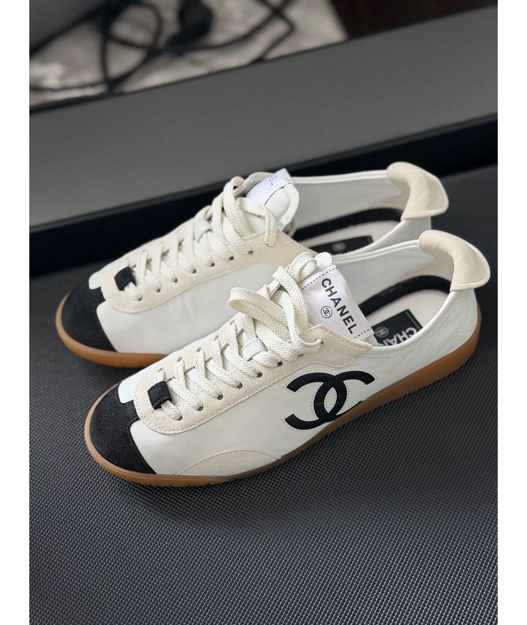 CHANEL Белые кожаные кеды, фото 4