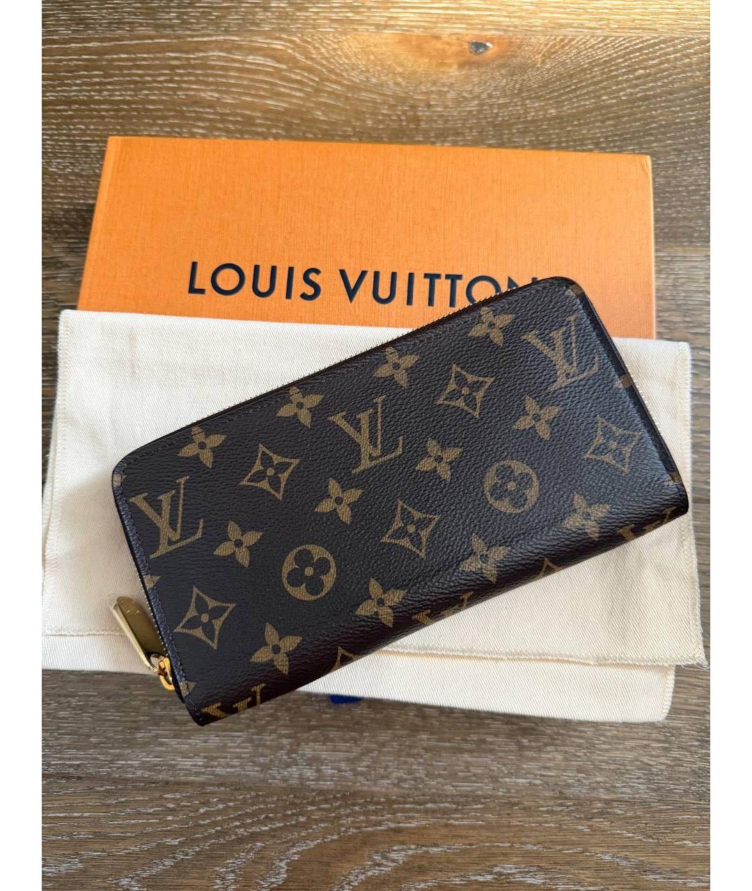 LOUIS VUITTON Коричневый кошелек, фото 5