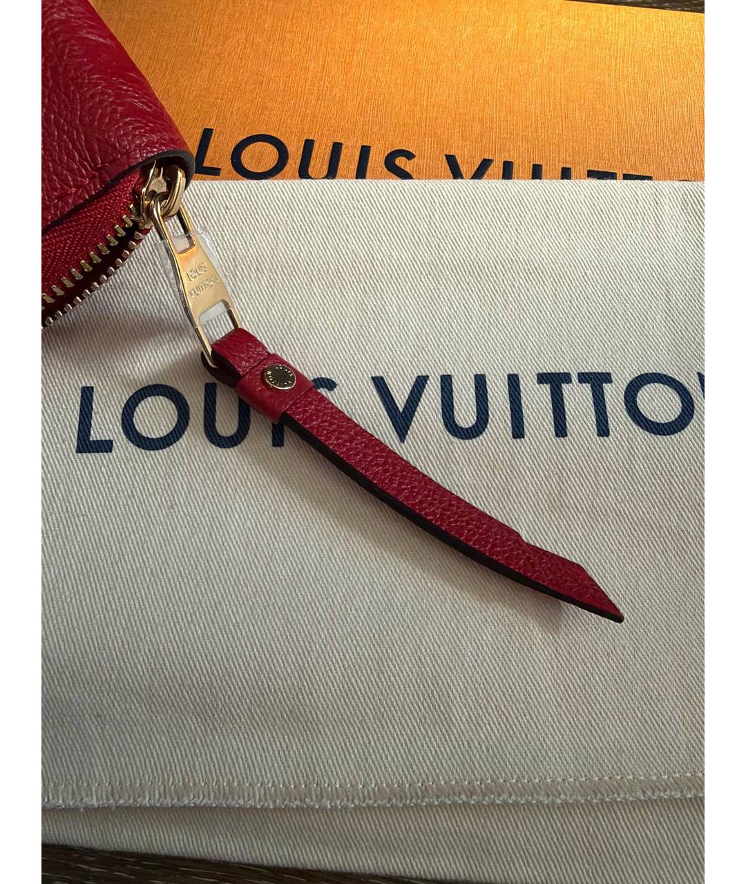 LOUIS VUITTON Красный кожаный кошелек, фото 4