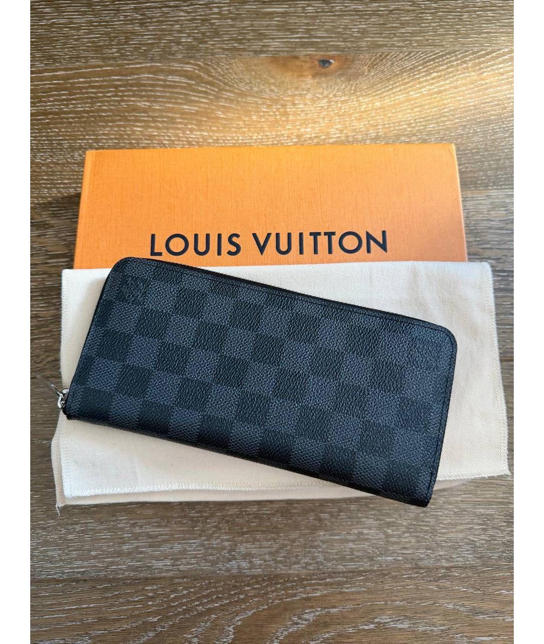 LOUIS VUITTON Серый кожаный кошелек, фото 5