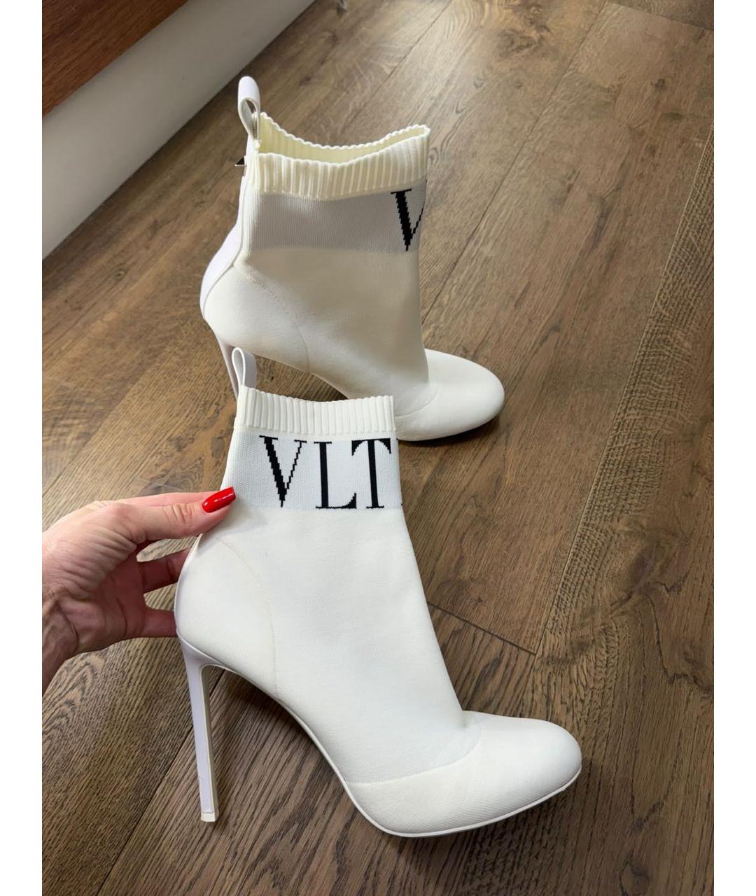VALENTINO Белые текстильные ботильоны, фото 6