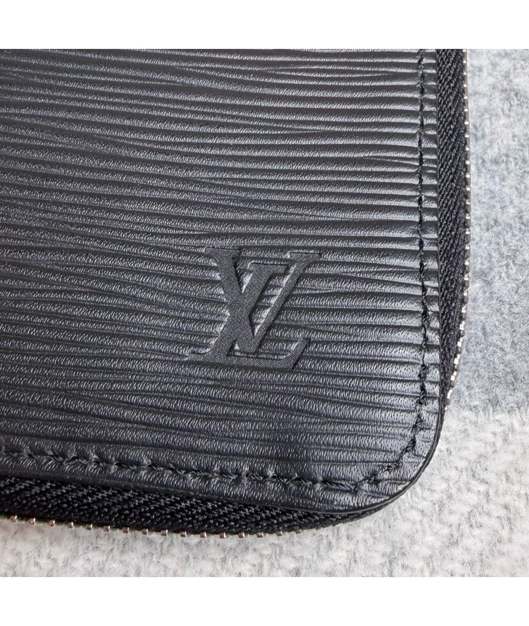 LOUIS VUITTON Черный кожаный кошелек, фото 3