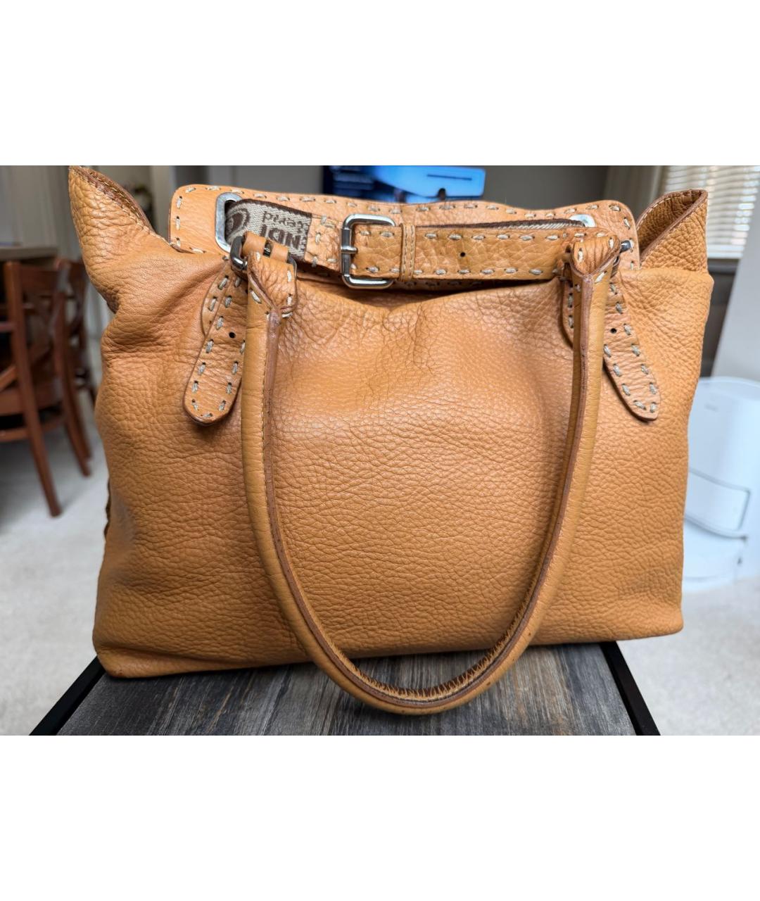 FENDI Коричневая кожаная сумка тоут, фото 3