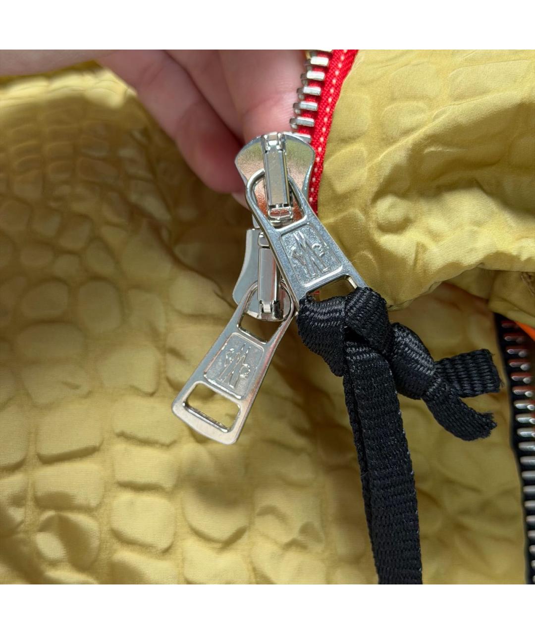 MONCLER Горчичный пуховик, фото 7