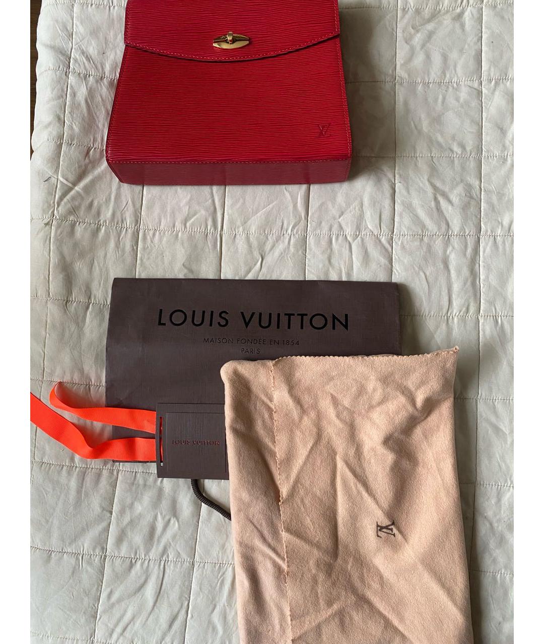 LOUIS VUITTON Красная кожаная сумка с короткими ручками, фото 6