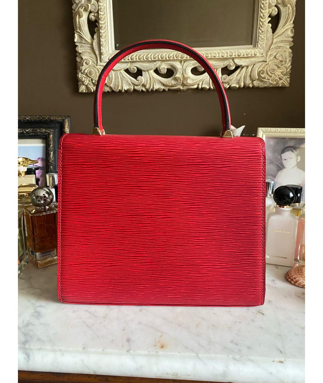 LOUIS VUITTON Красная кожаная сумка с короткими ручками, фото 5