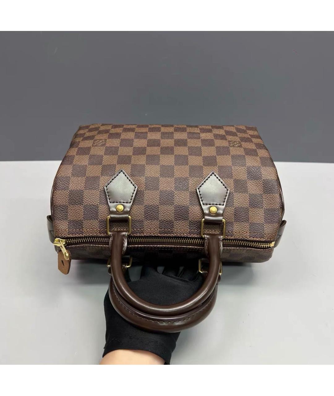 LOUIS VUITTON Коричневая сумка с короткими ручками из канвы, фото 6