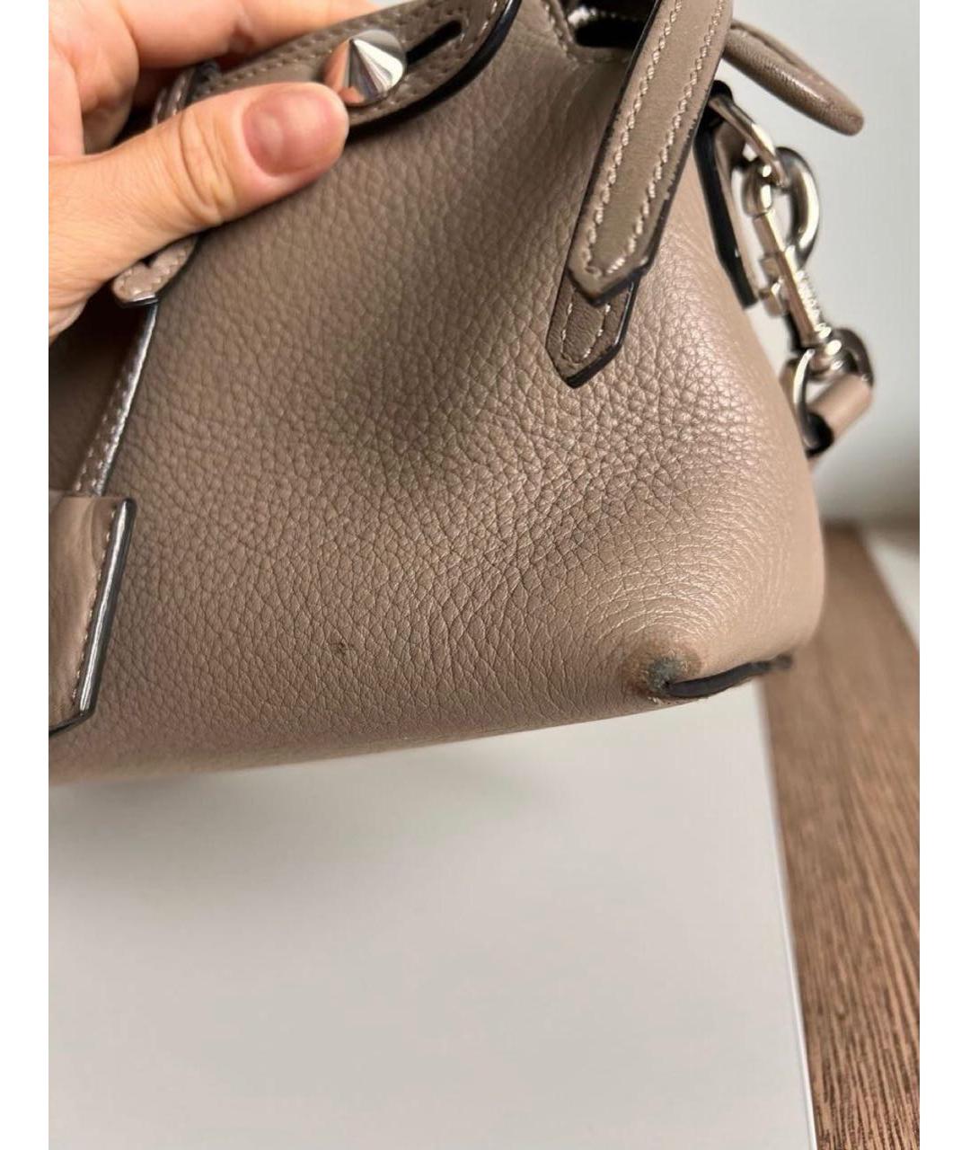 FENDI Бежевая кожаная сумка через плечо, фото 6