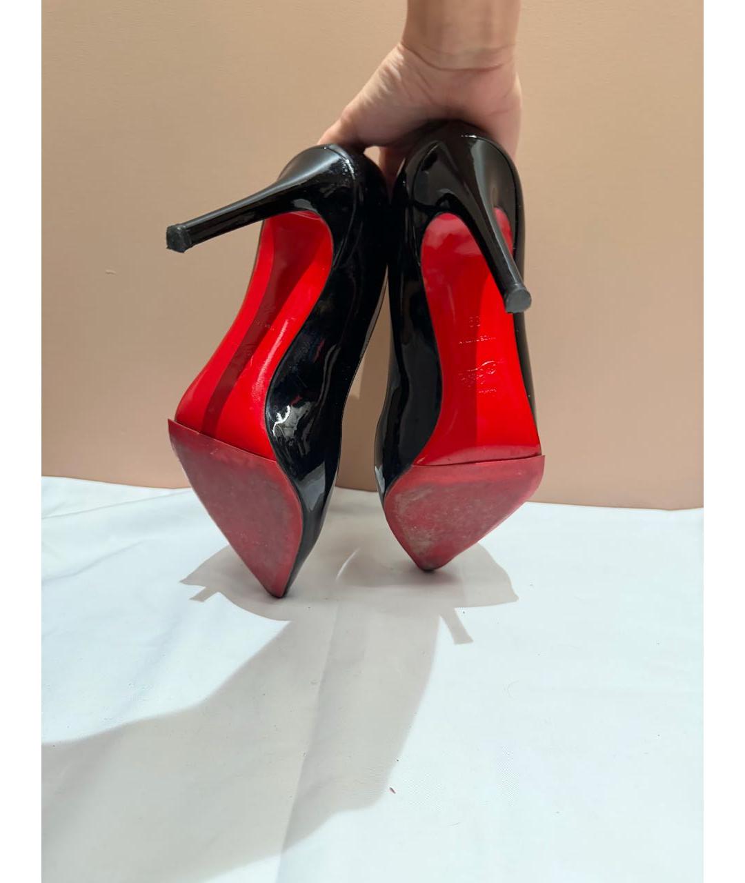 CHRISTIAN LOUBOUTIN Черные туфли из лакированной кожи, фото 2