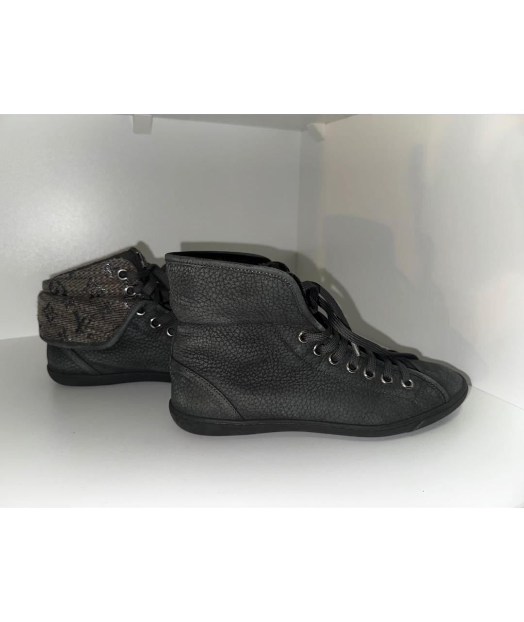 LOUIS VUITTON Серые кожаные кеды, фото 5