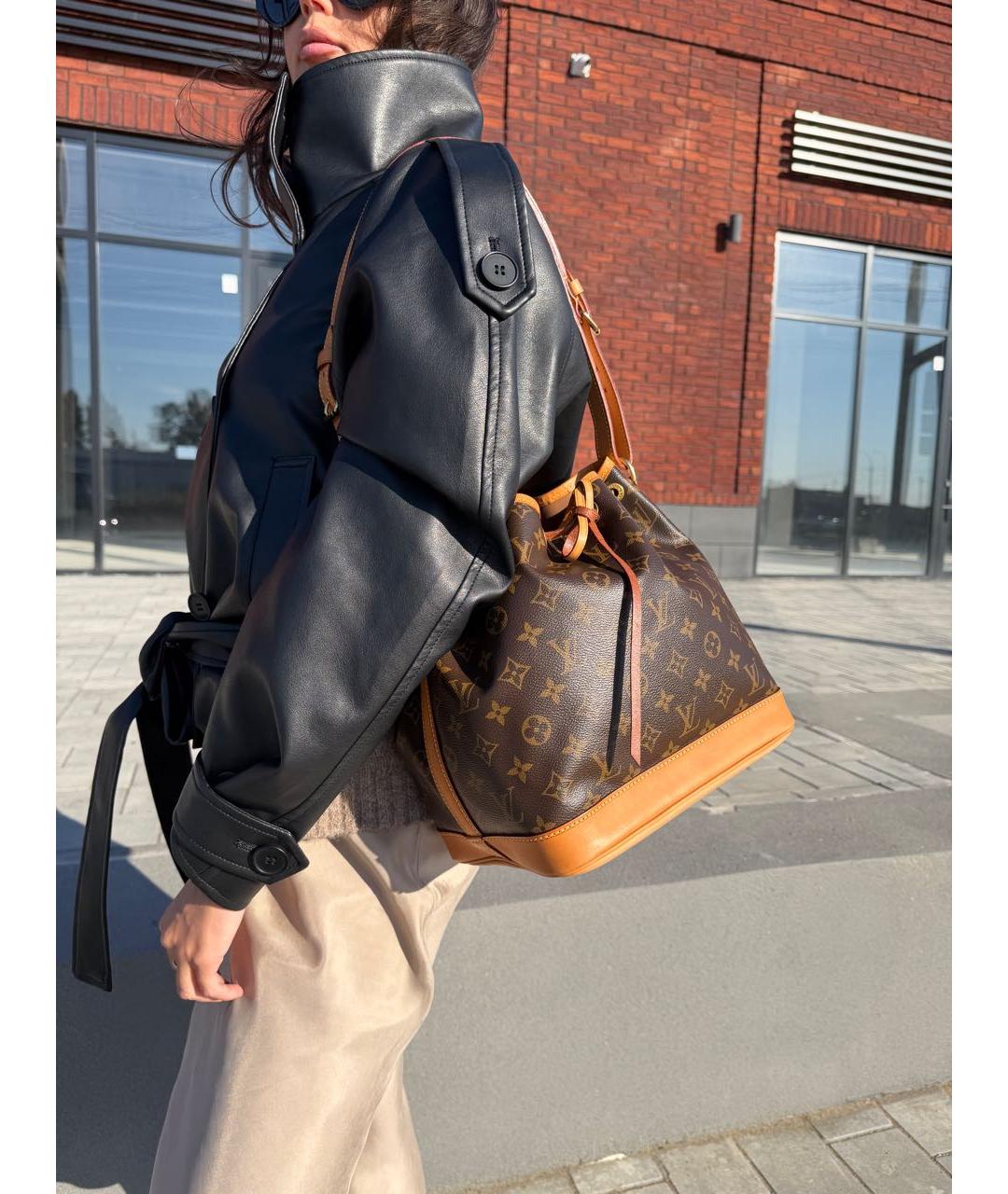 LOUIS VUITTON Коричневая сумка через плечо из канвы, фото 3