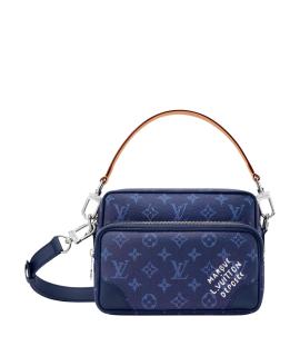 LOUIS VUITTON Сумка через плечо